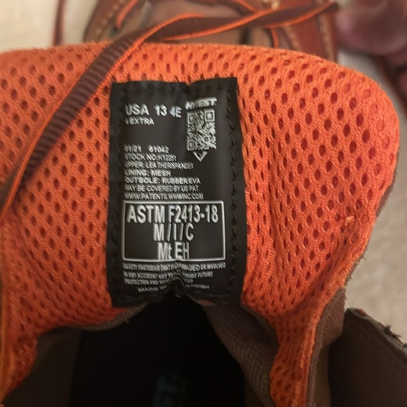 Great Deal! Men’s Size 13 Hytest Work Boots Great Condition. Make an Offer! - Picture 3 of 5